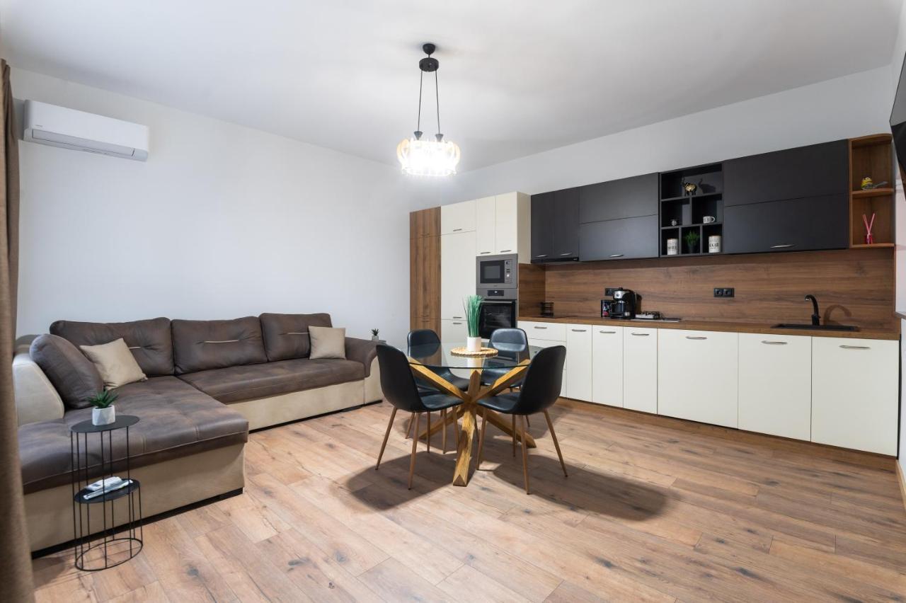 La Luna - High-End 2Bd Flat In The Top Centre By Flat Mаnager 소피아 외부 사진